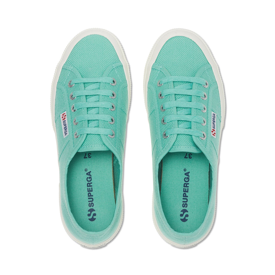 Classic Unisex Sneakers in Green with Cotton Upper main