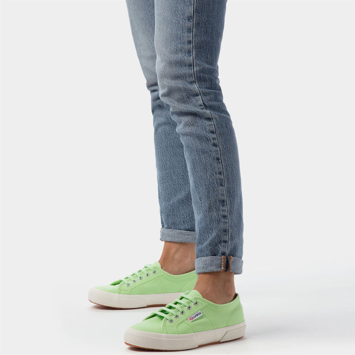 Classic Unisex Sneakers in Green with Cotton Upper 6
