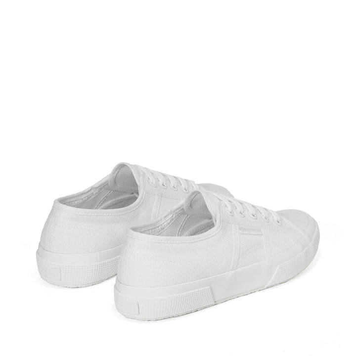 Klassische Unisex-Sneaker in Total White mit Obermaterial aus Baumwolle 3