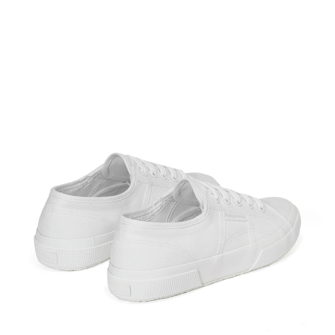 Klassische Unisex-Sneaker in Total White mit Obermaterial aus Baumwolle main